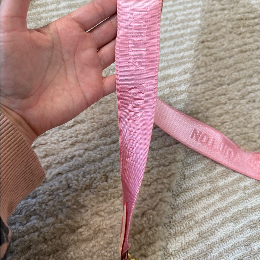 Cross Body - Picture 12 of 15